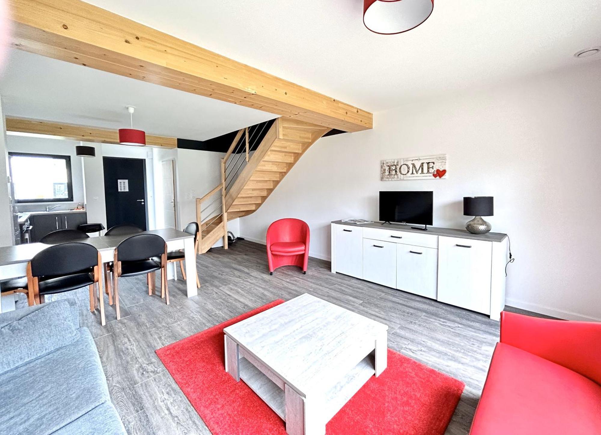 Du Vignoble A L'Atlantique - Residence Montifault Gites Du 2 Au 3 Pieces Le Pallet Екстериор снимка